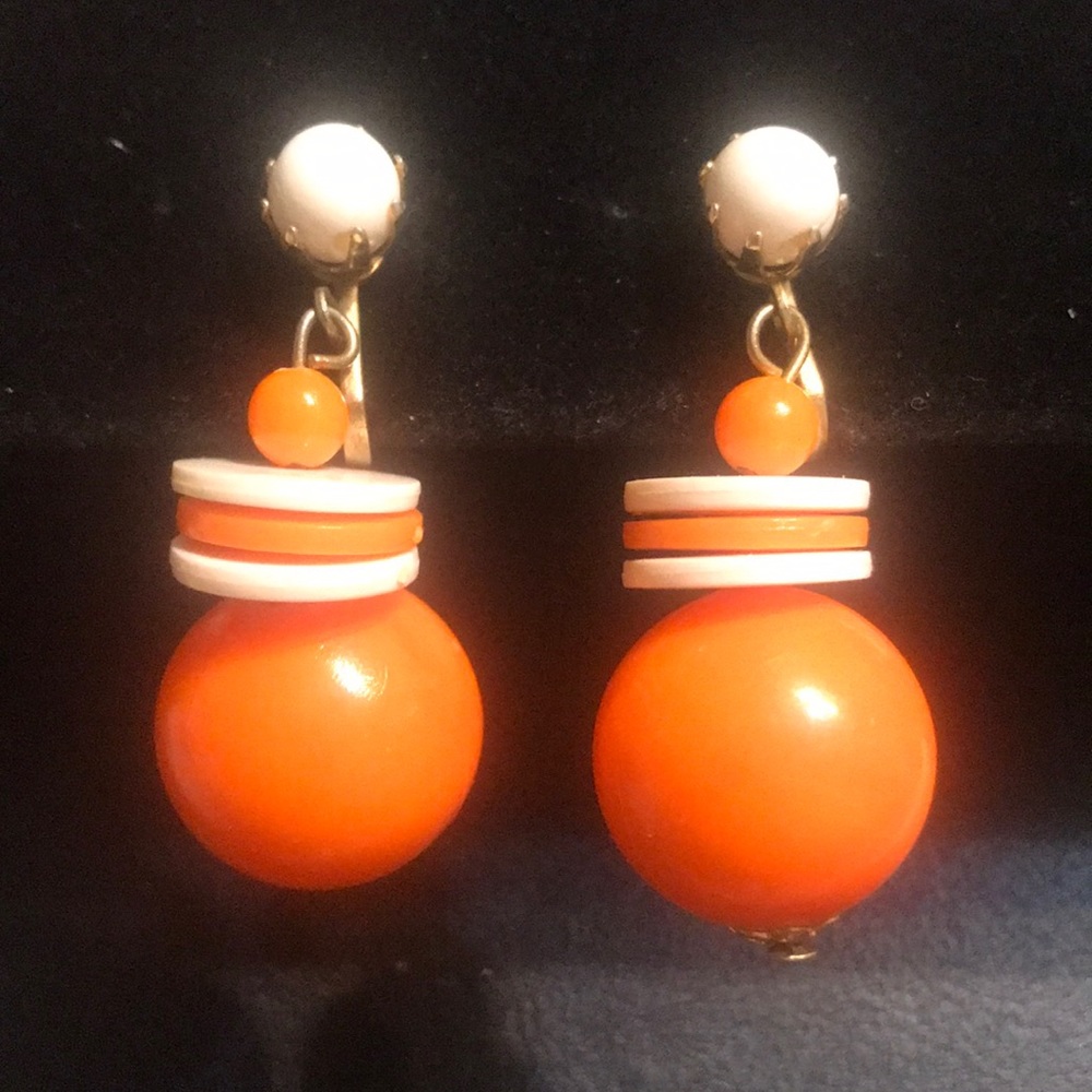 Vintage 1960’s Orange / white earrings signed Hong Kong